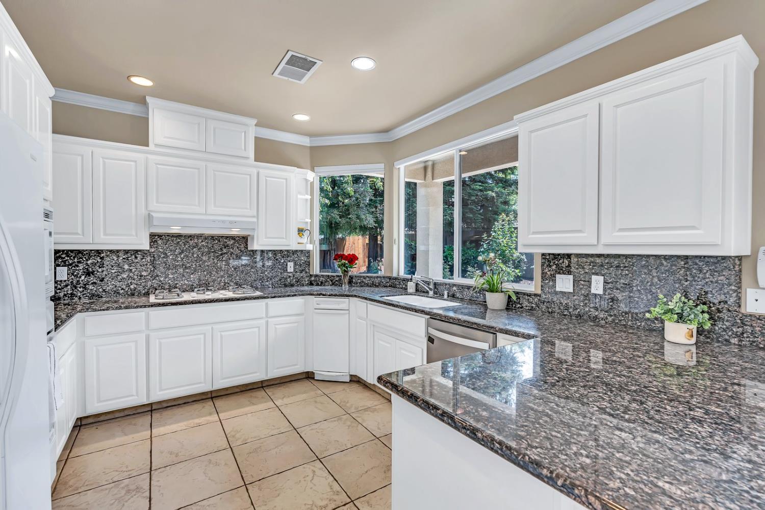 Merced, California 95340, United States, 3 Bedrooms Bedrooms, ,3 BathroomsBathrooms,Residential,Active,132682