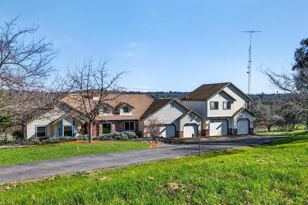 4530 Grazing Hill Road