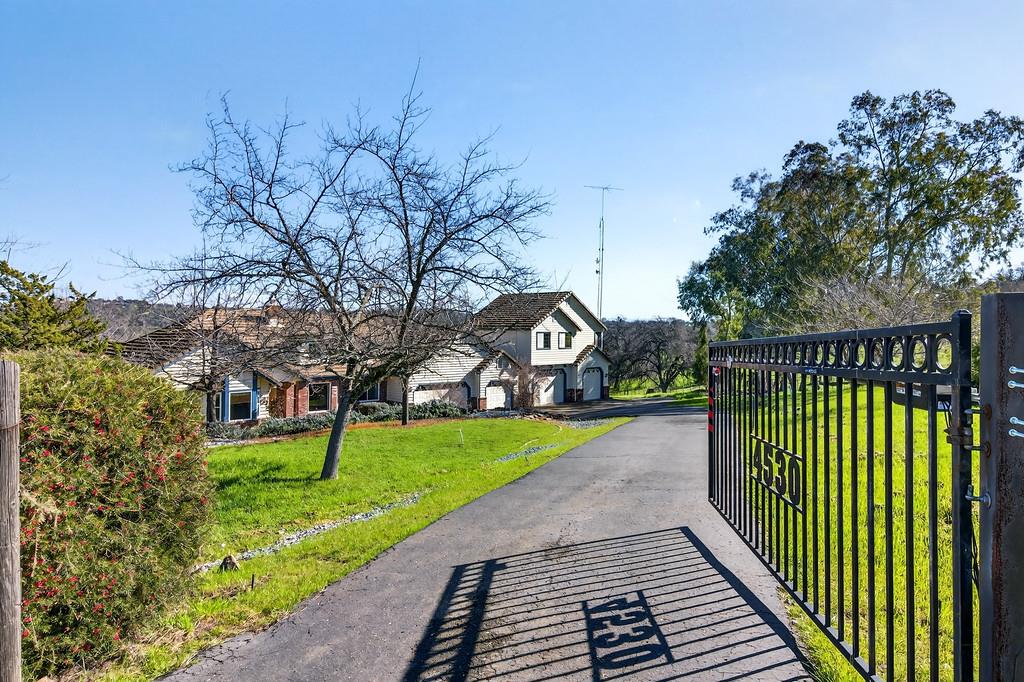 4530 Grazing Hill Road