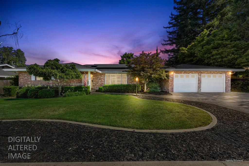 725 Sherwood Drive