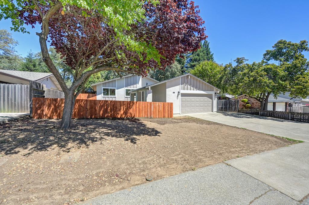 8457 N Star Way