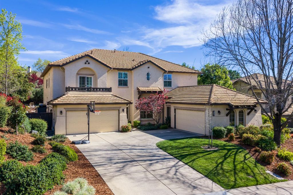 Photo of 116 Gage Court, El Dorado Hills, CA 95762 (MLS # 226029524)