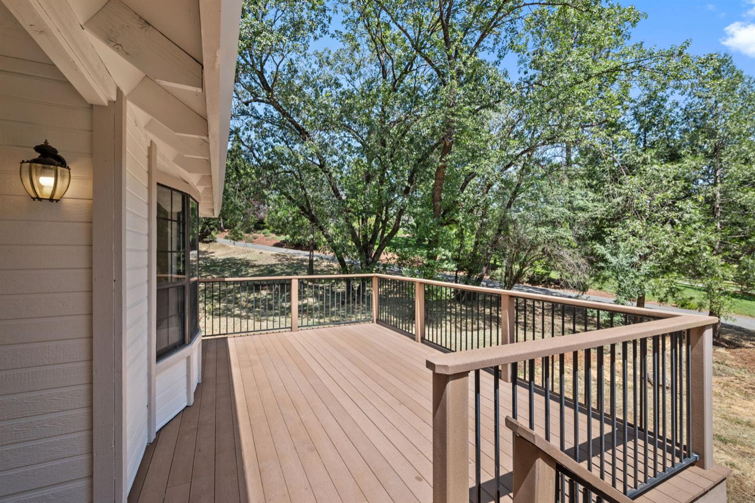 18415 Blackberry Lane
