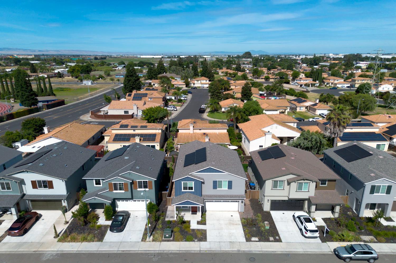 457 Avendale Drive