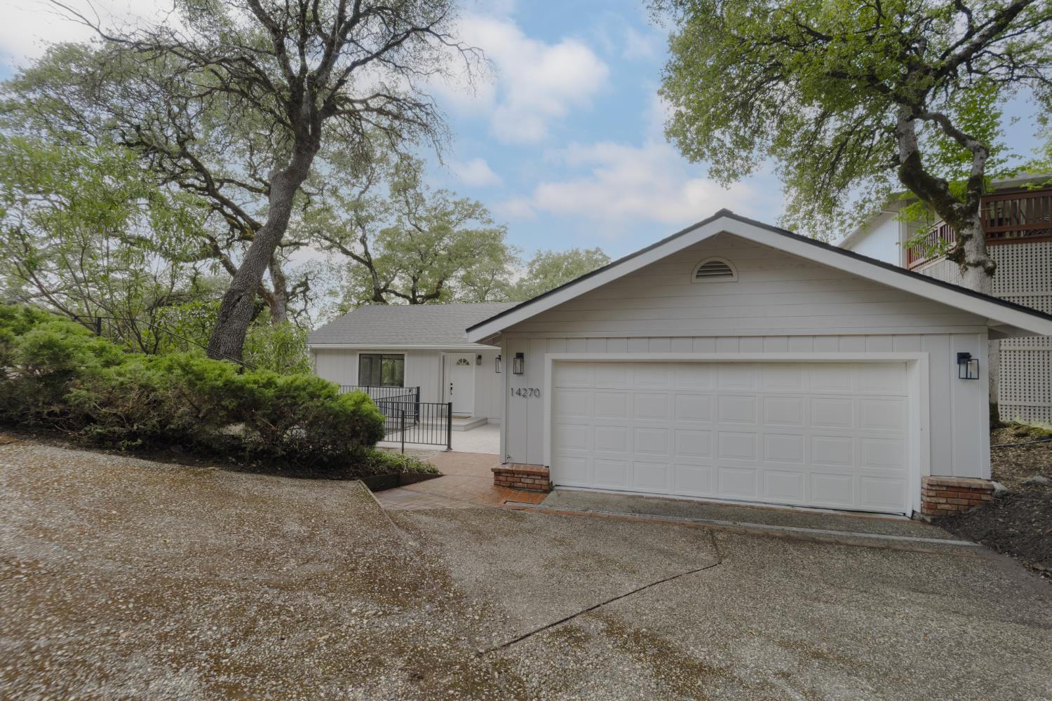 14270 Lodgepole Drive