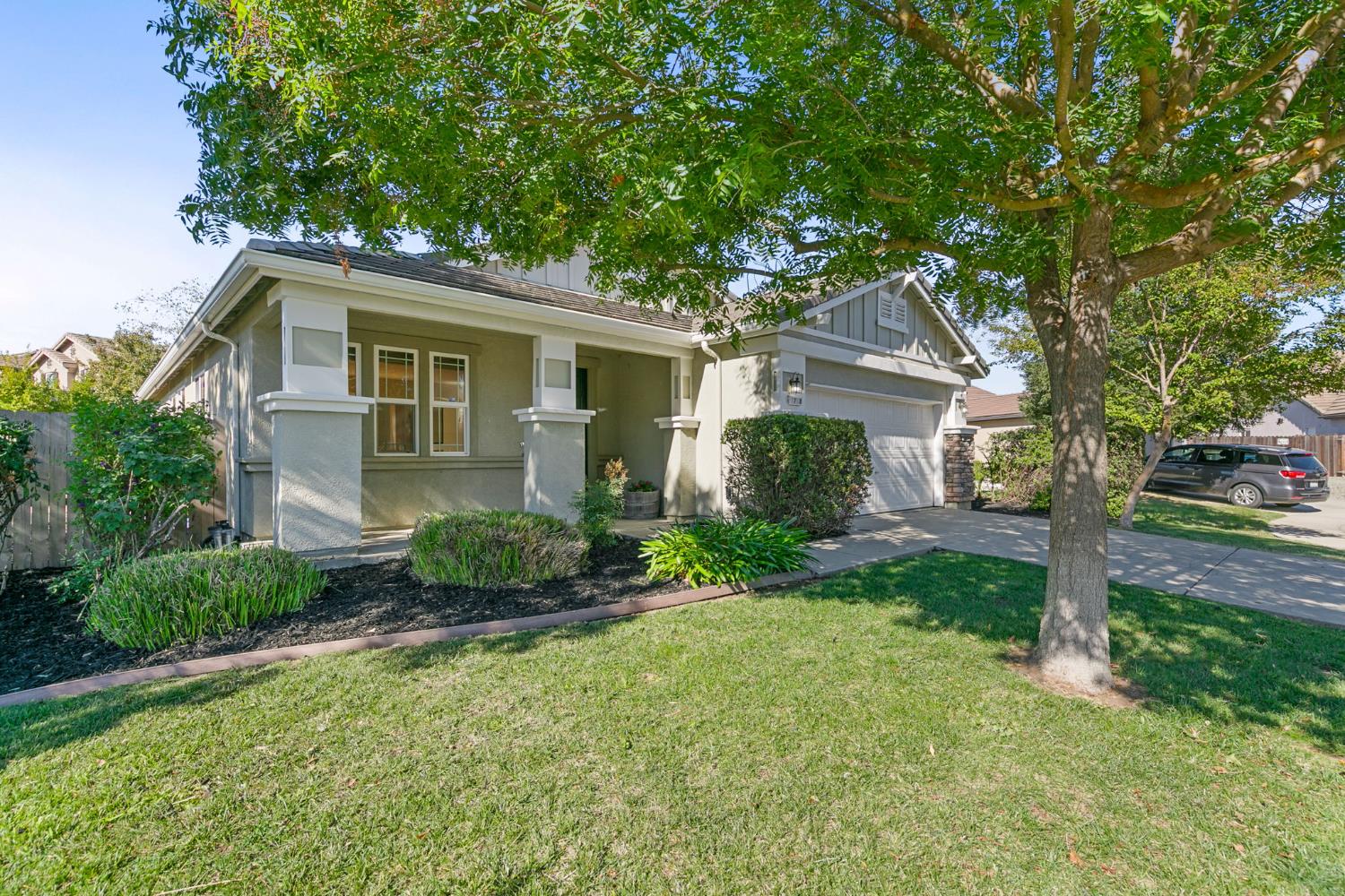 1758 Durham Court