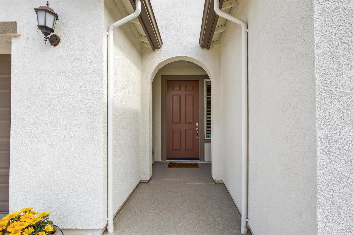 807 Lazy Creek Drive