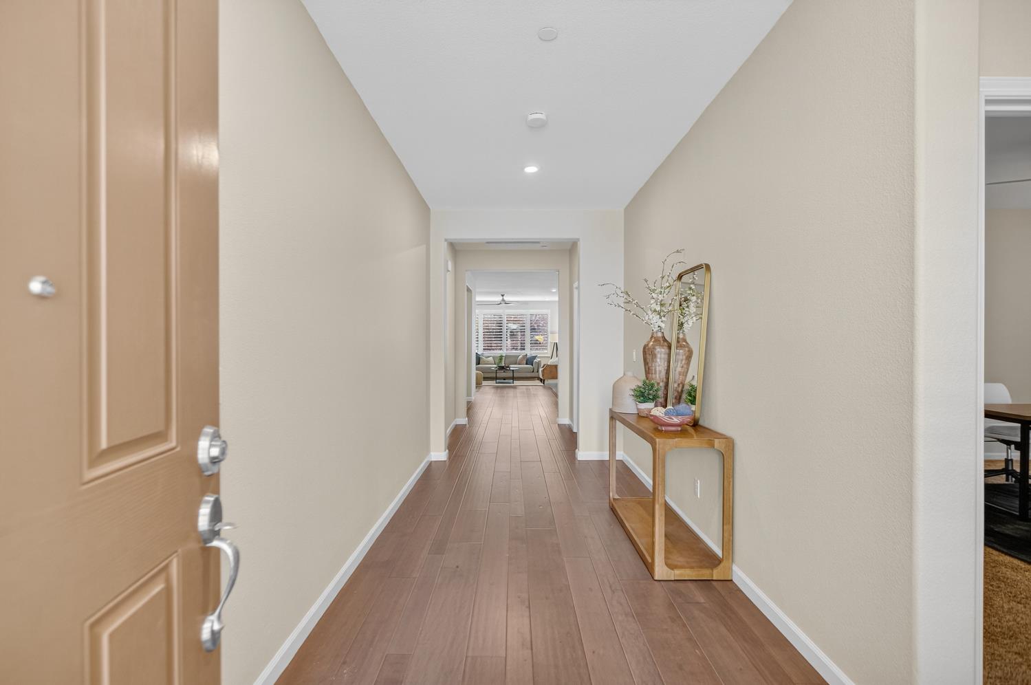 807 Lazy Creek Drive