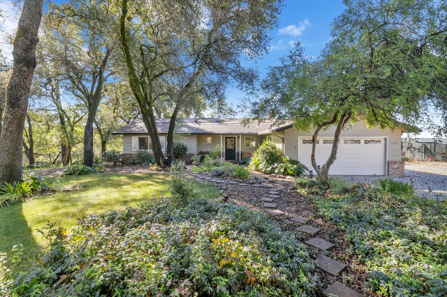 12320 Poppy Lane