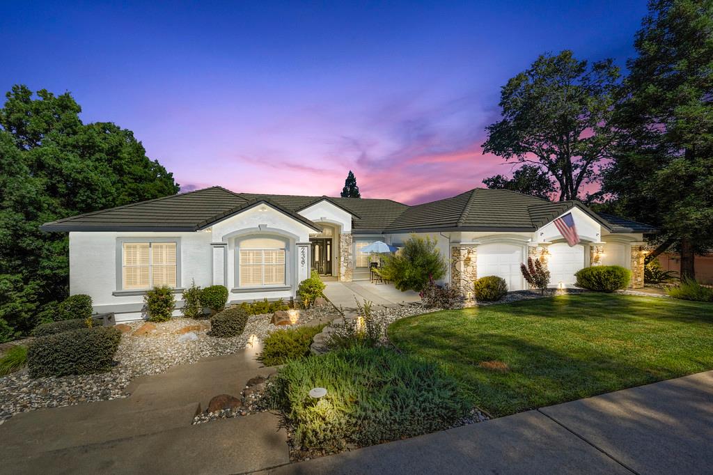 2367 Clubhouse Drive
