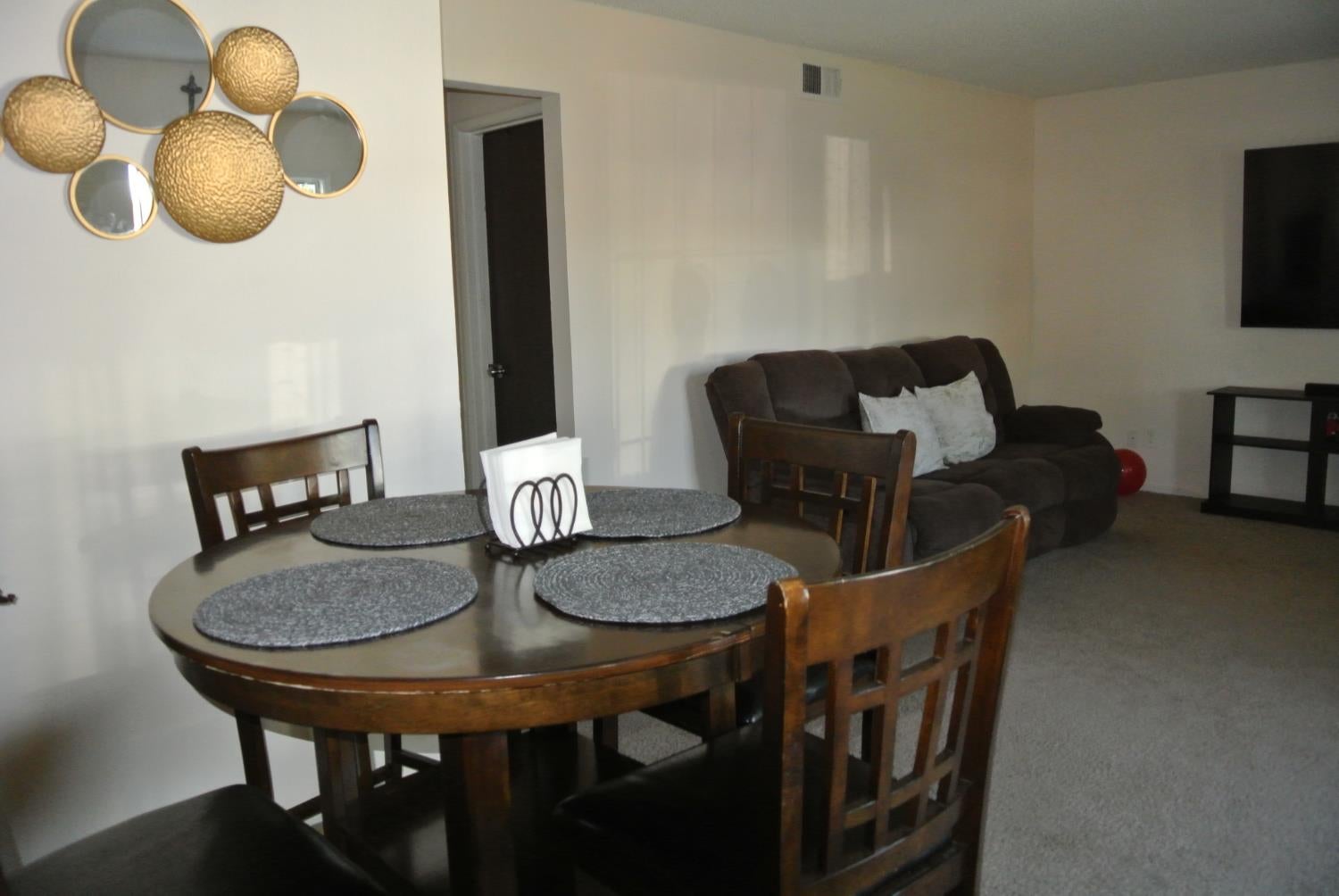 3685 Sapphire Drive 1