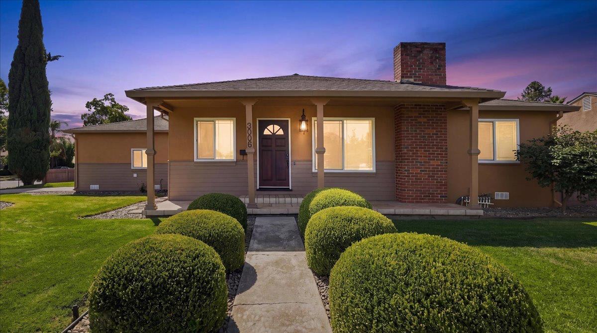 3006 Telegraph Avenue
