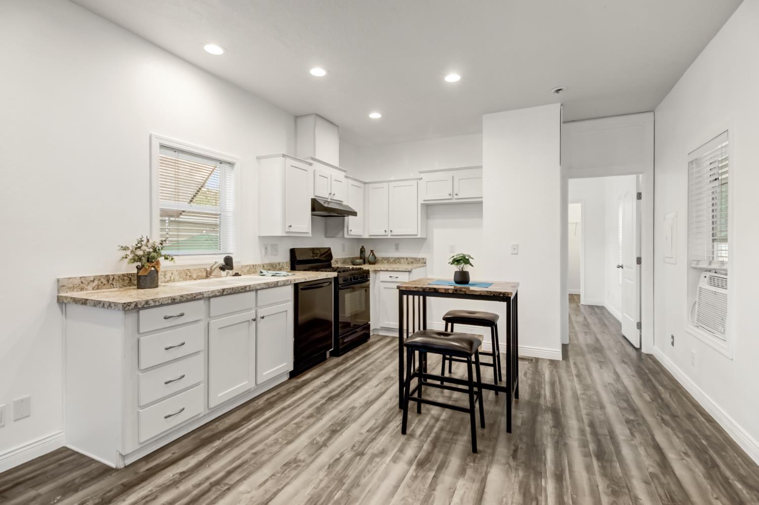 9060 Auburn Folsom Road 7