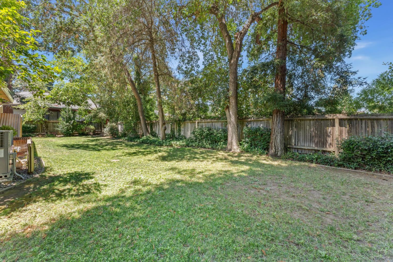 2221 Sierra Boulevard