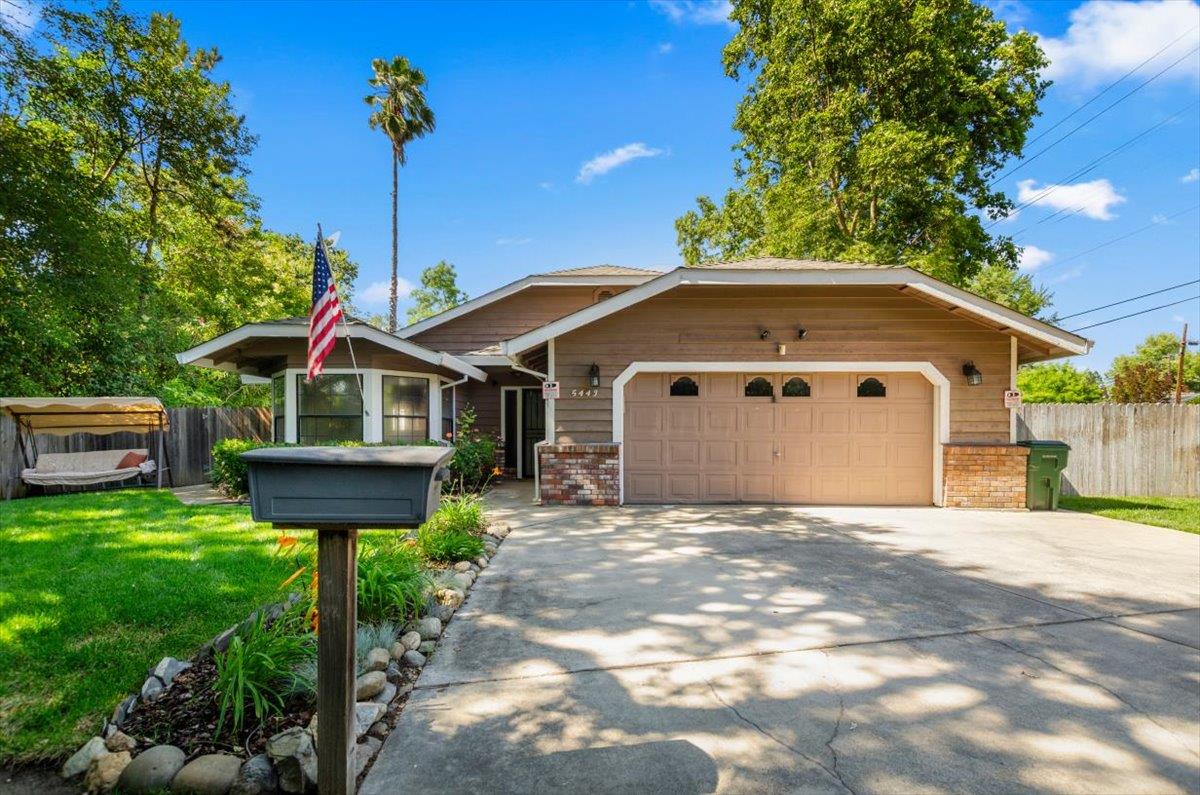 5443 Bridge Creek Lane