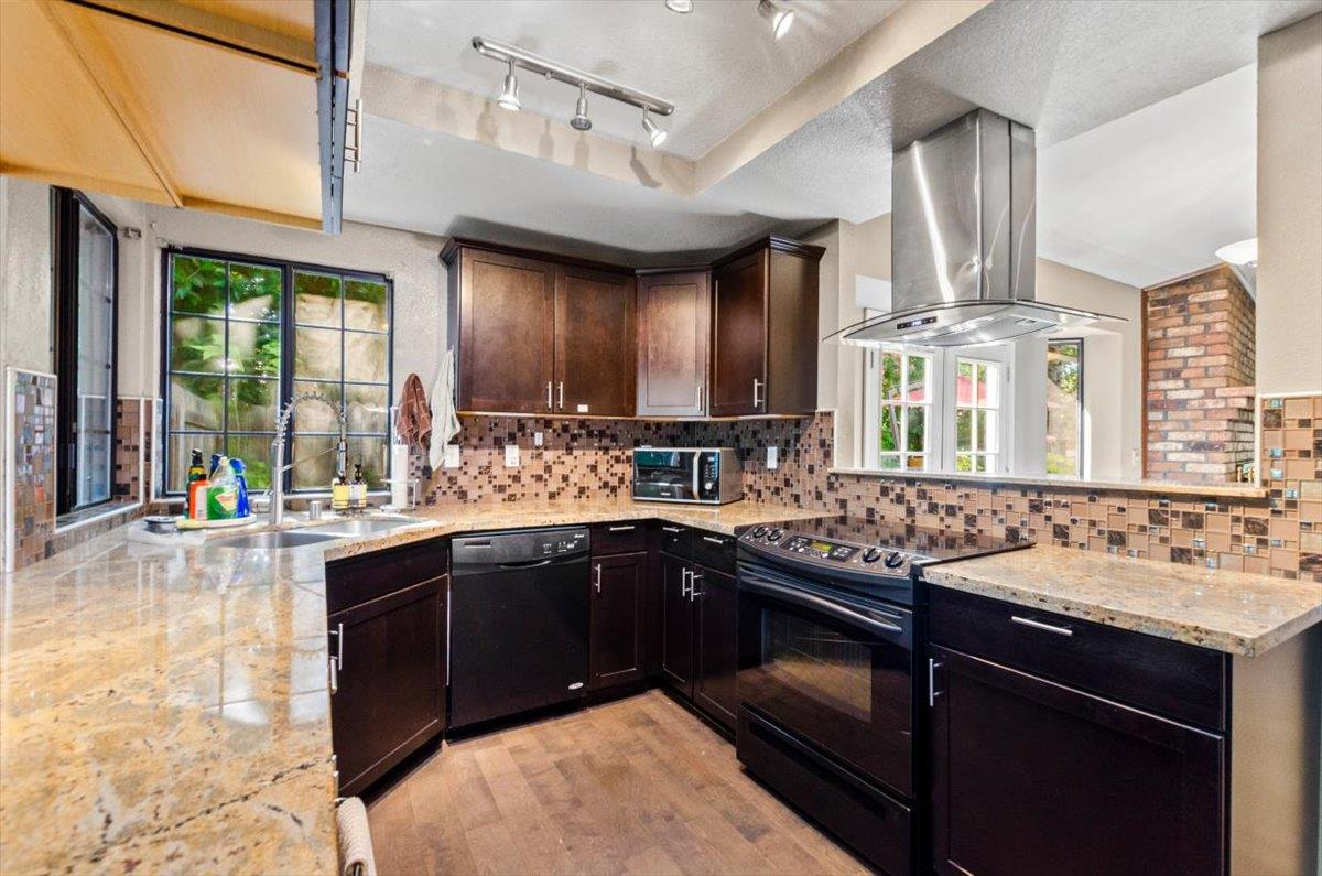 5443 Bridge Creek Lane