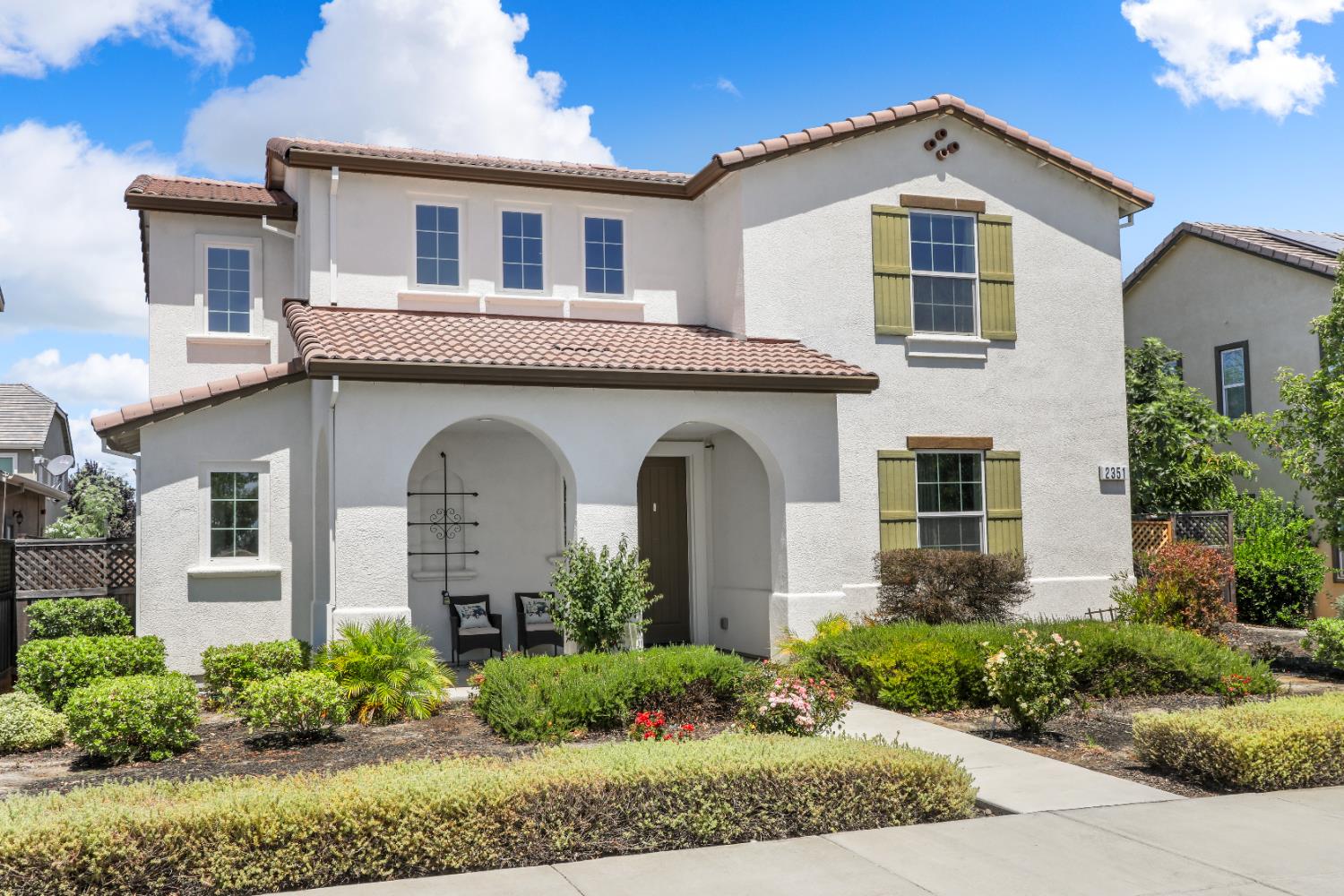 2351 Ellis Town Drive