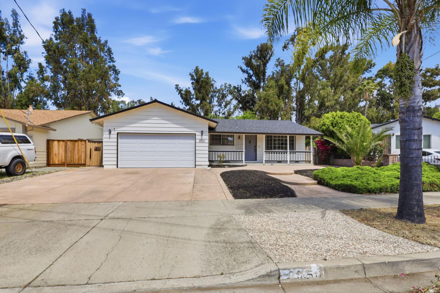 850 Feller Avenue