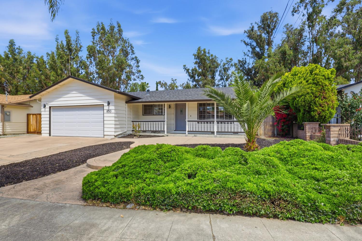 850 Feller Avenue