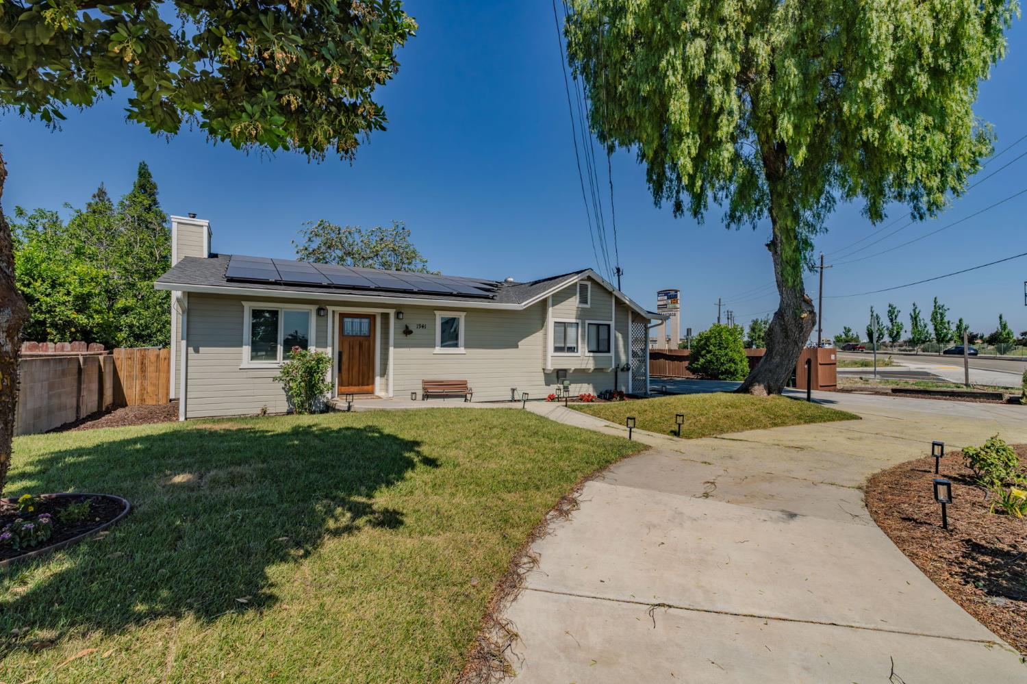1941 N Main Street