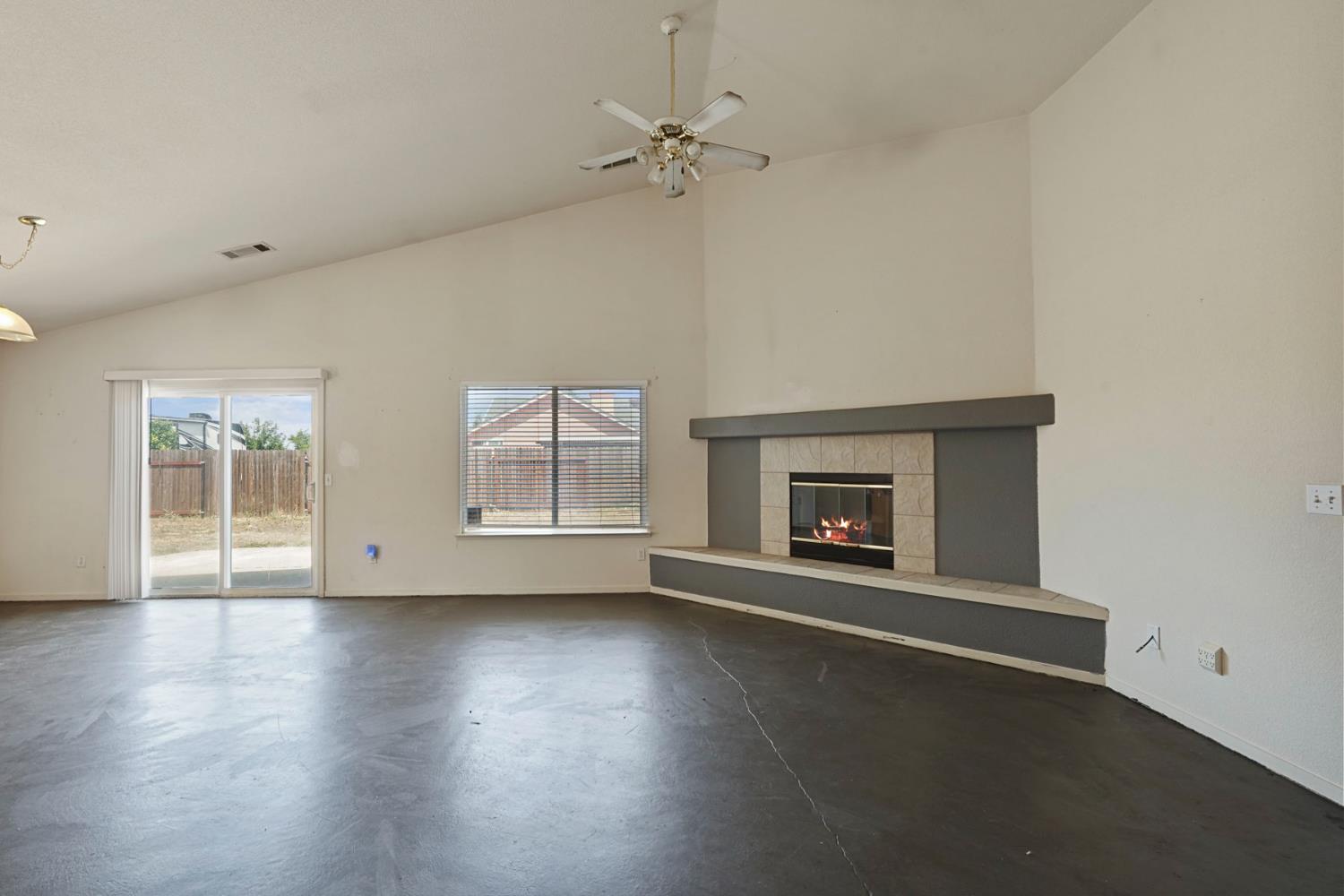 1001 Bay Terrace Drive