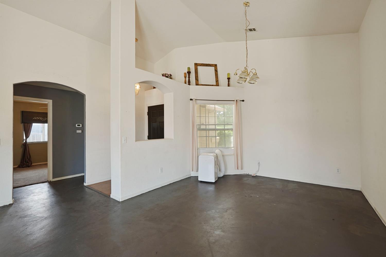 1001 Bay Terrace Drive