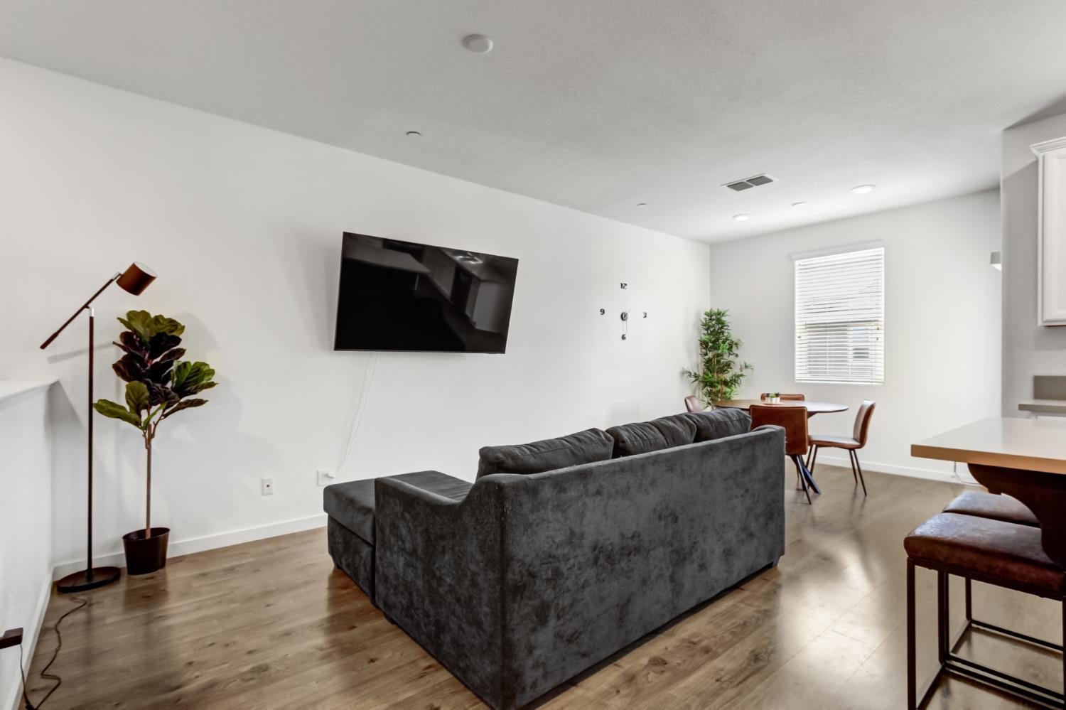 2559 Radar Lane