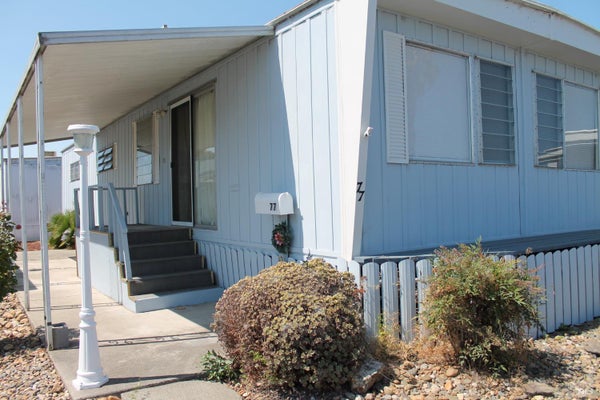 77 HELIOTROPE ST, VALLEJO, CA 94589 - Image d0567cda019fb7e517d9d73e7c6d622c/1236320455