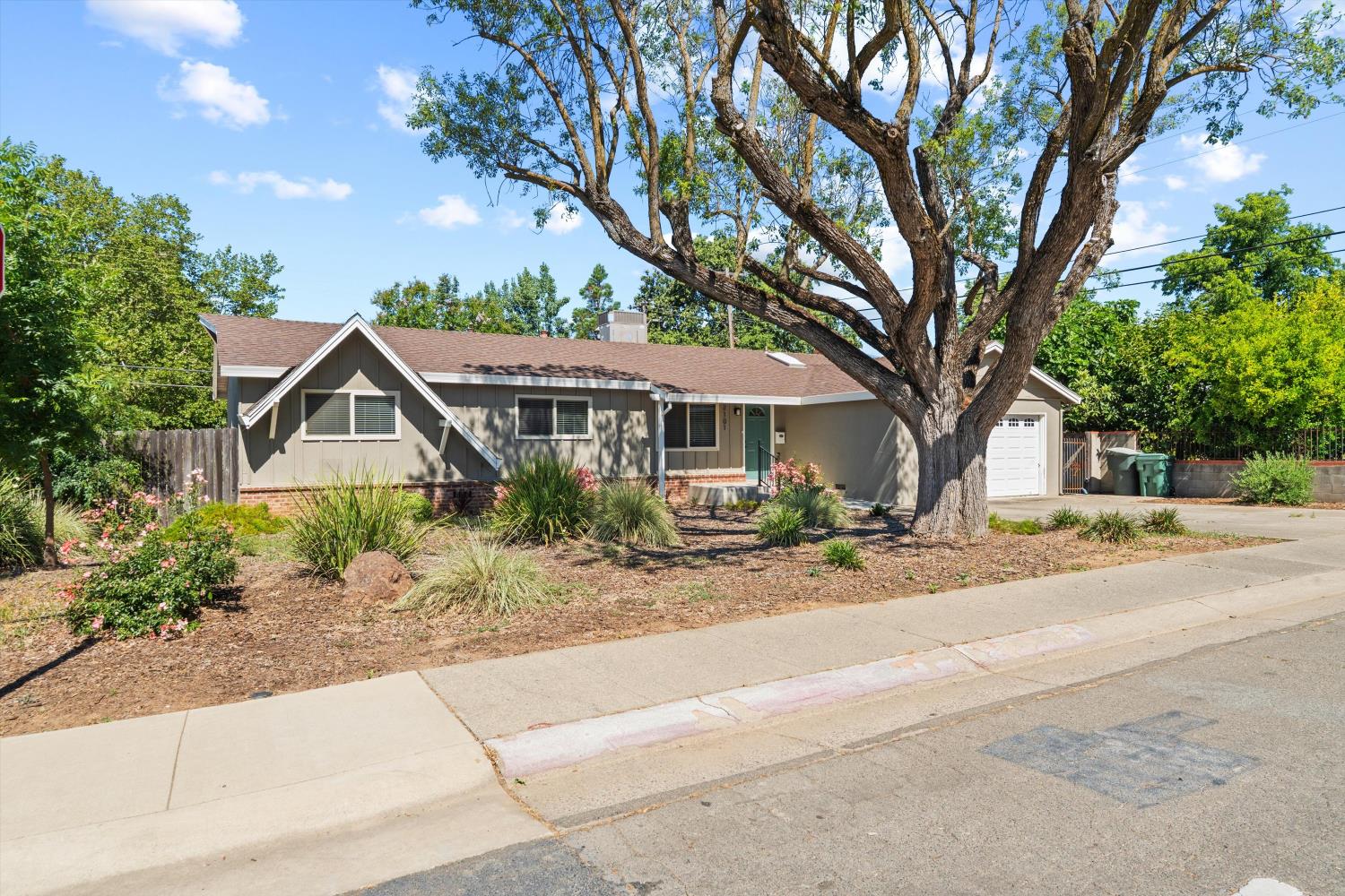 2101 Bircher Way