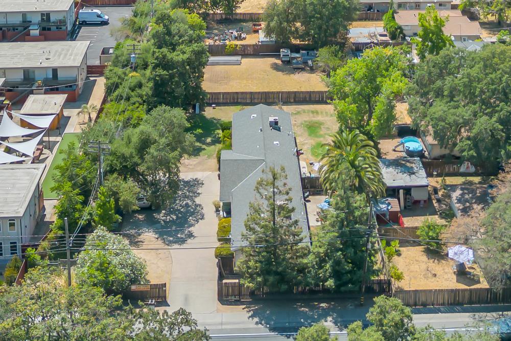 5229 San Juan Avenue