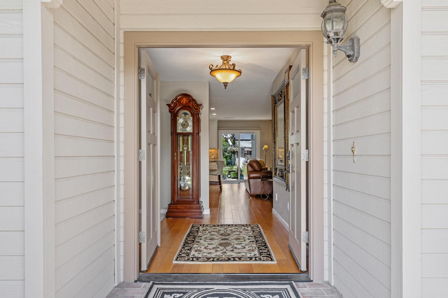867 Jordanolo Drive
