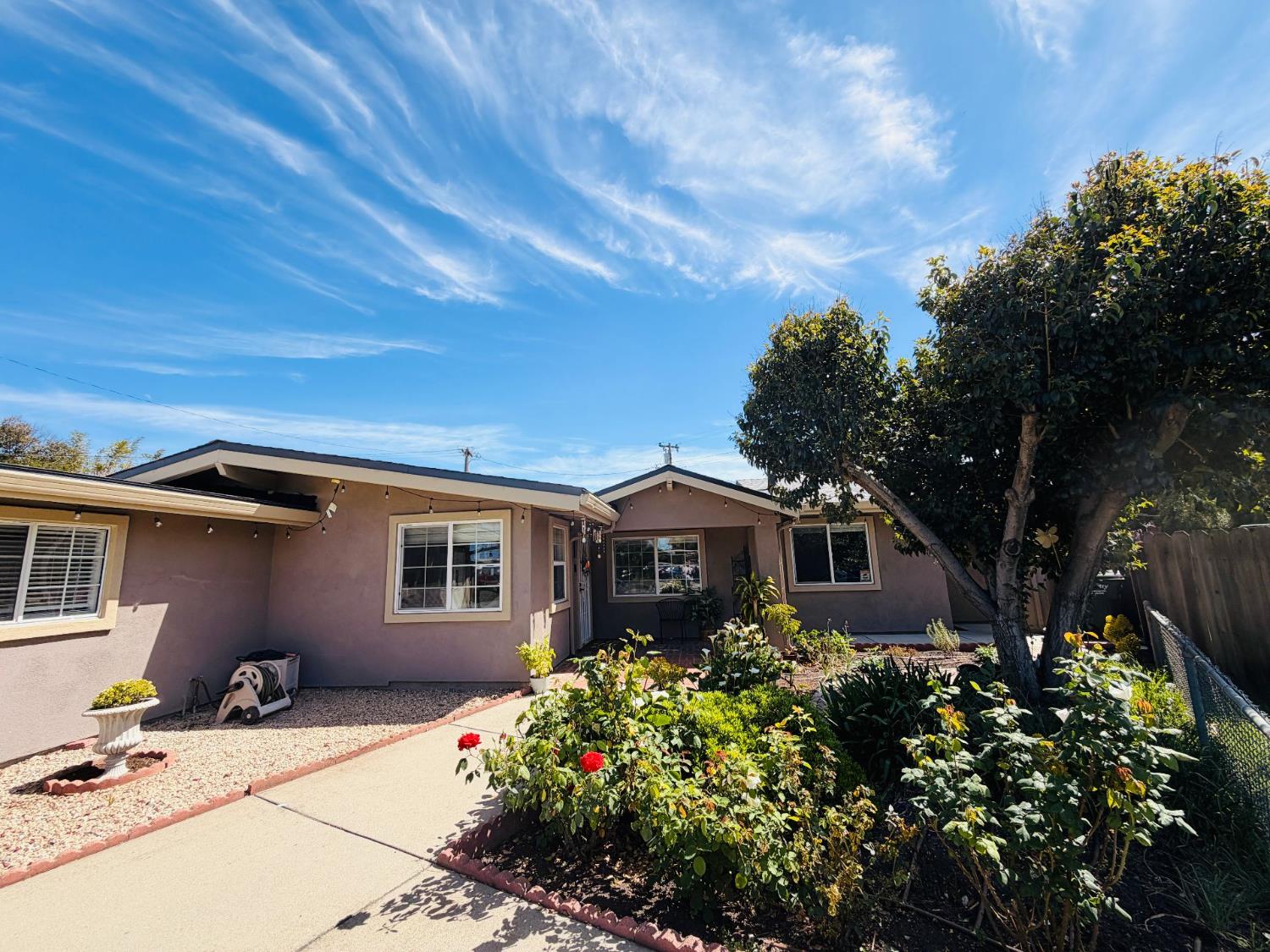 1130 Breezewood Court