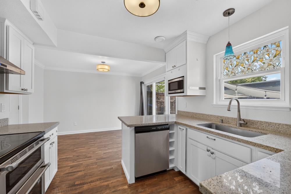 5024 Greenberry Drive