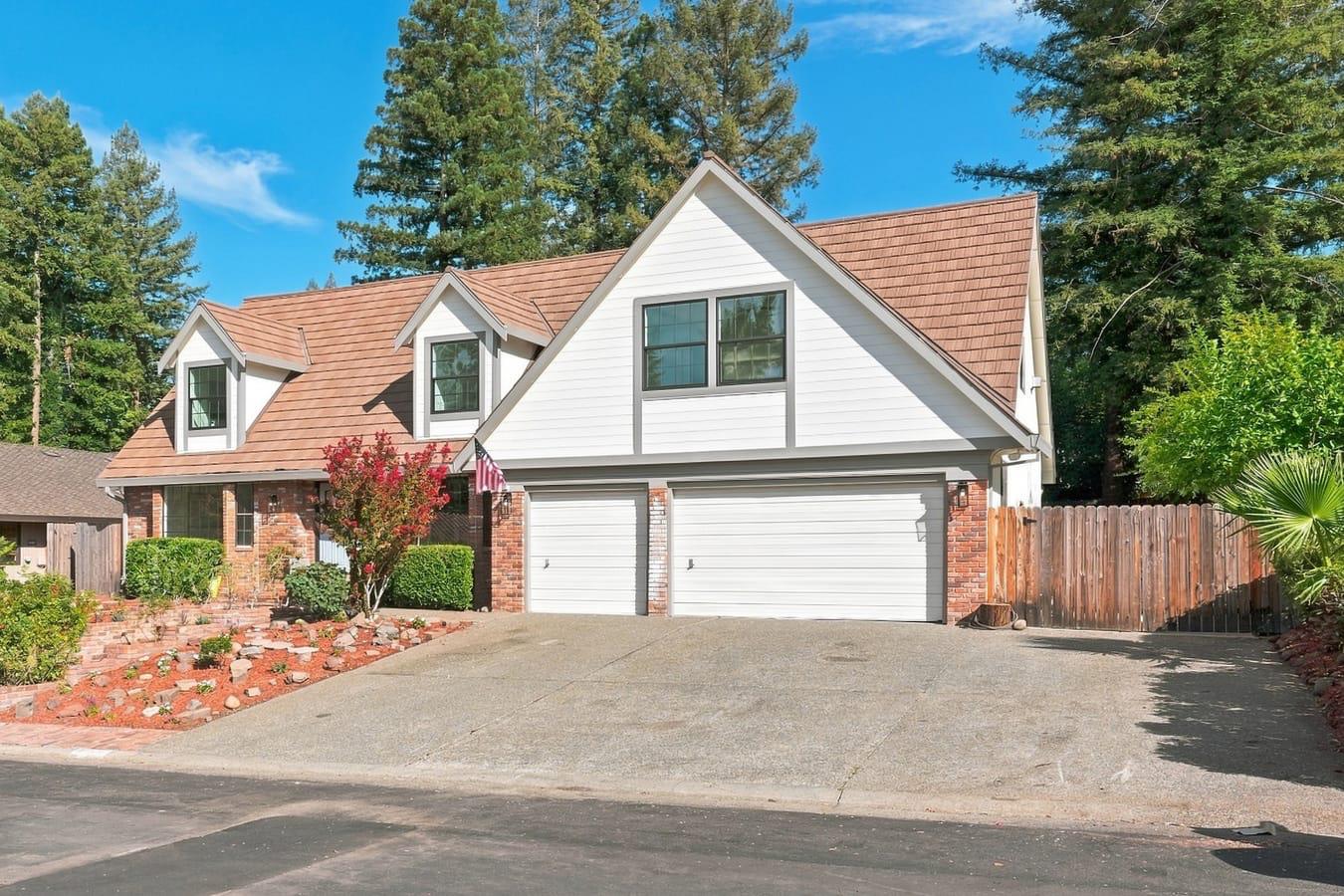 109 River Ridge Way