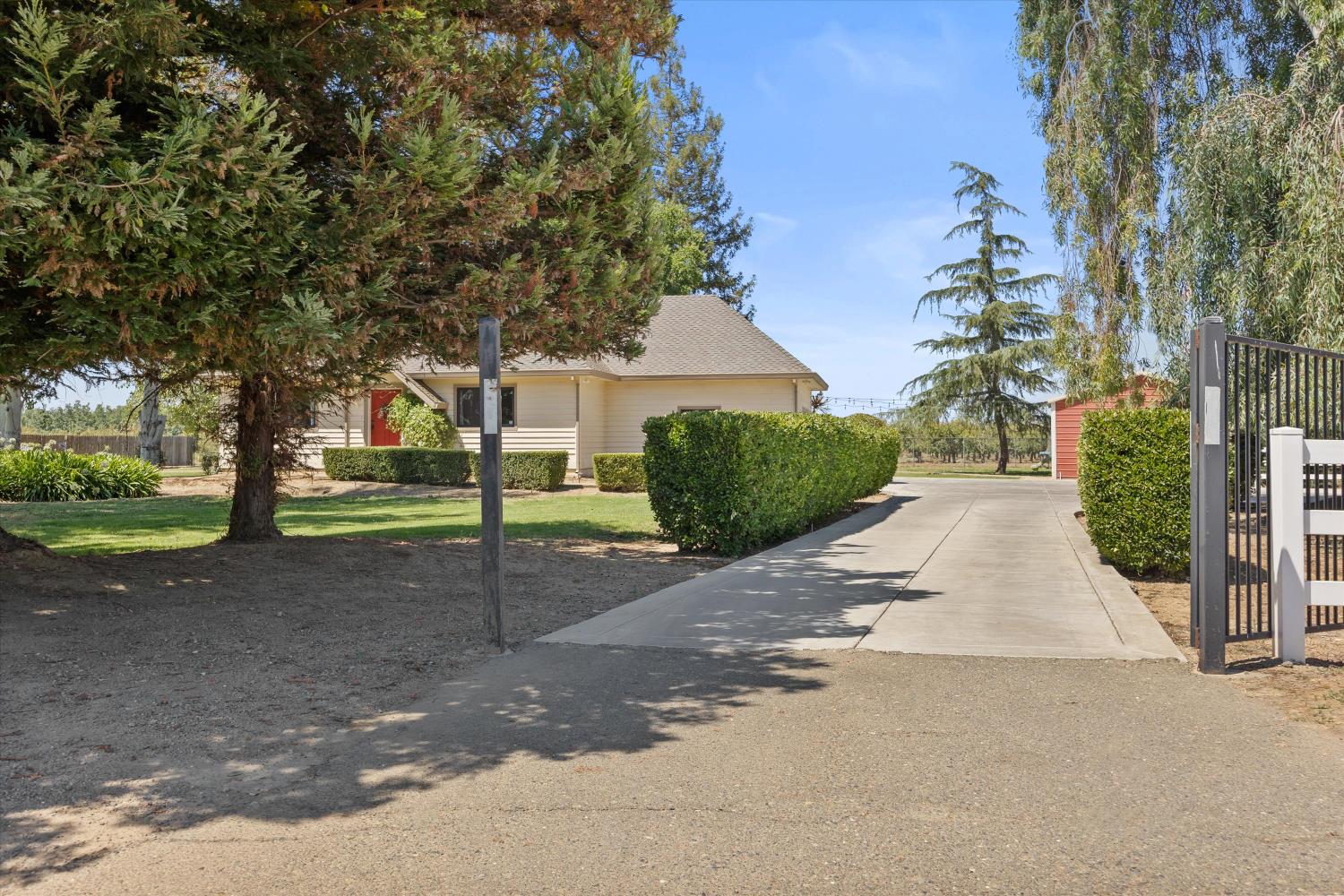 9461 Garden Highway