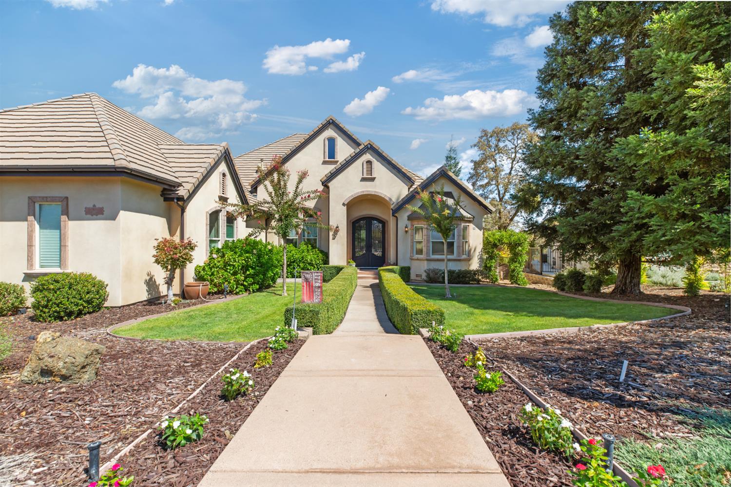 91 Knolls Court