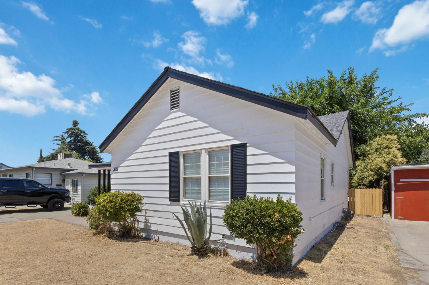 365 E Main Street