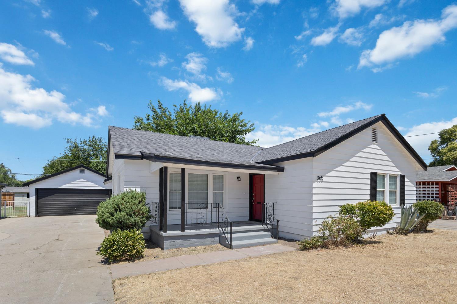 365 E Main Street