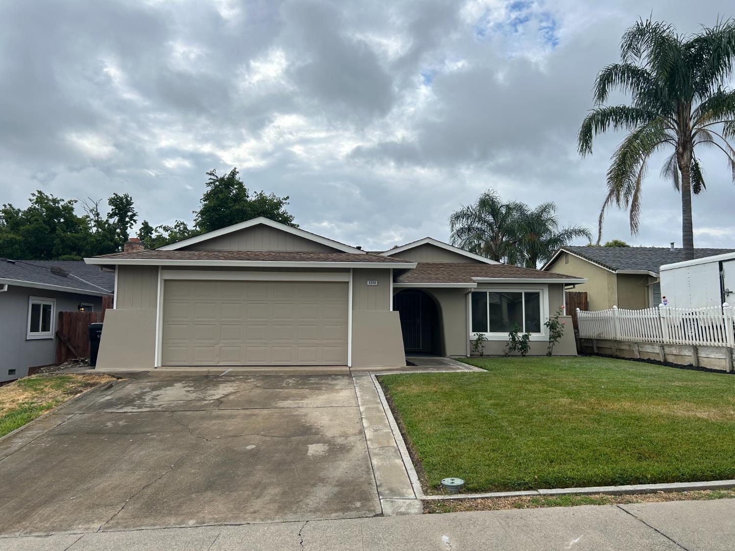 5332 Andrea Boulevard