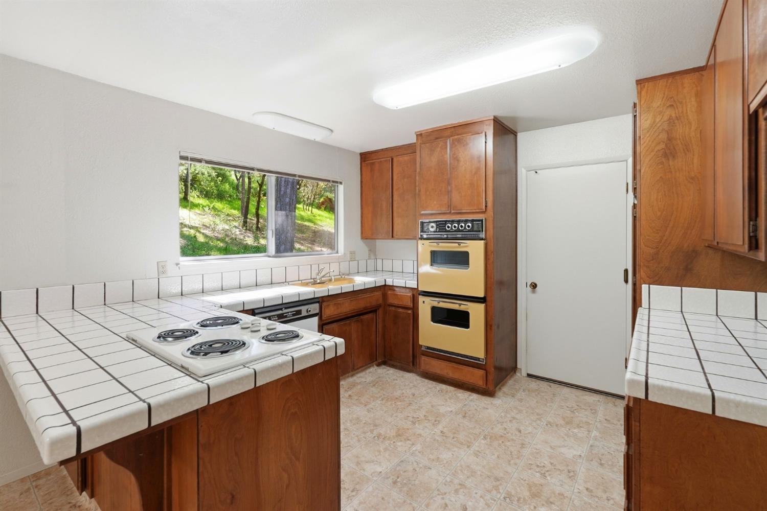 2653 Christian Valley Road