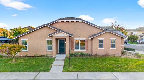 7481 Splendid Way Elk Grove CA 95758