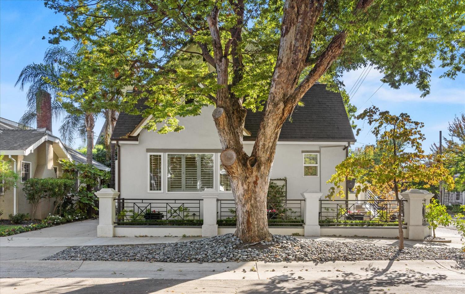 4400 G Street