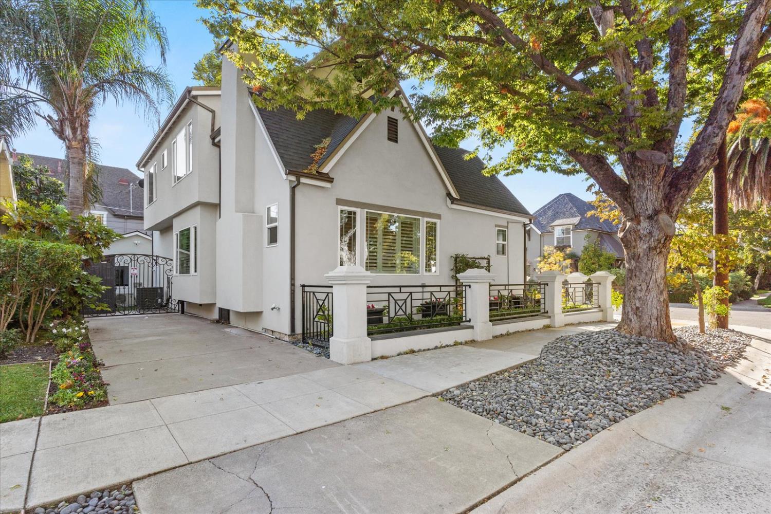 4400 G Street