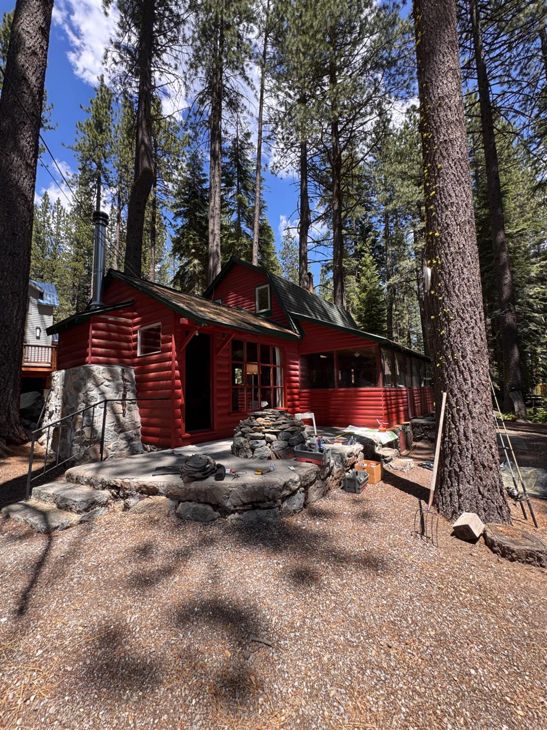 10061 Blue Jay Lane