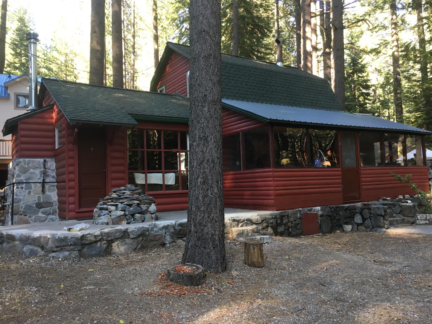 10061 Blue Jay Lane