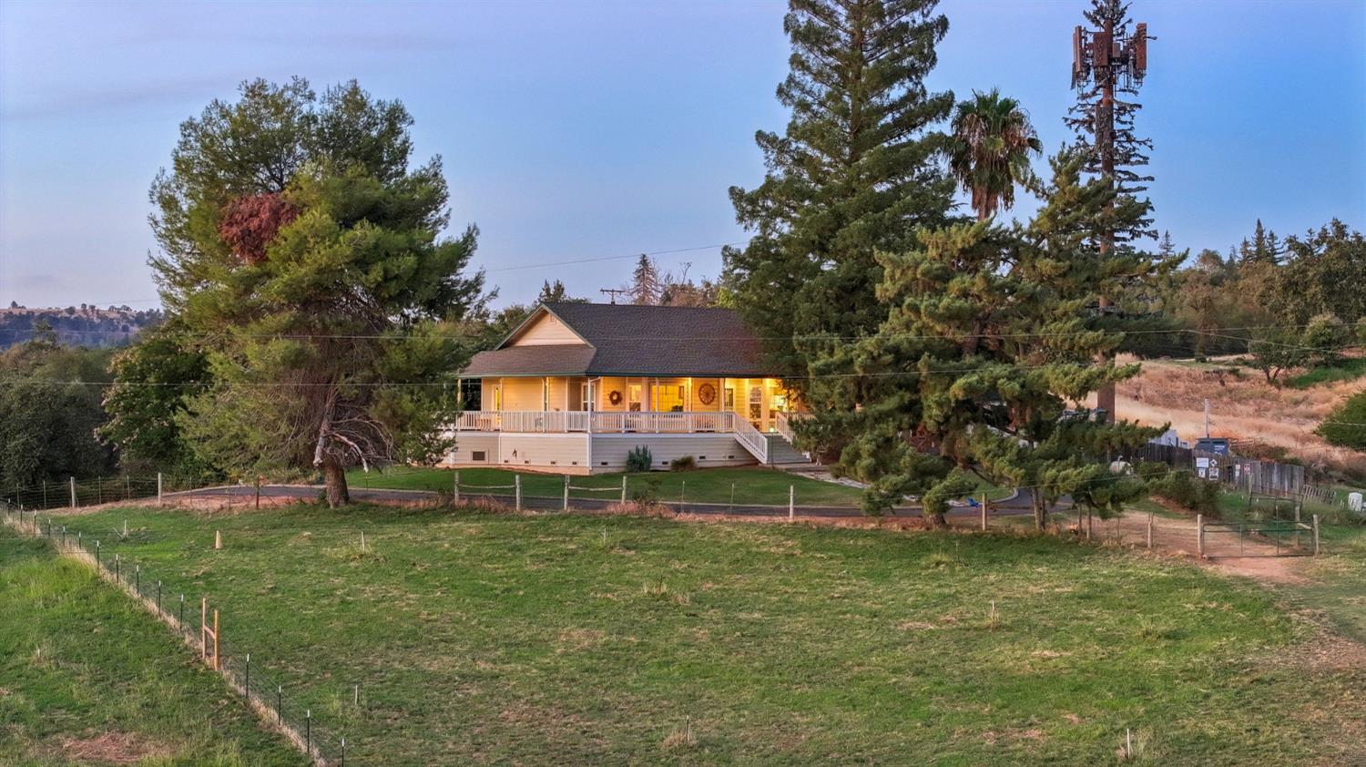 2857 Moonshine Lane