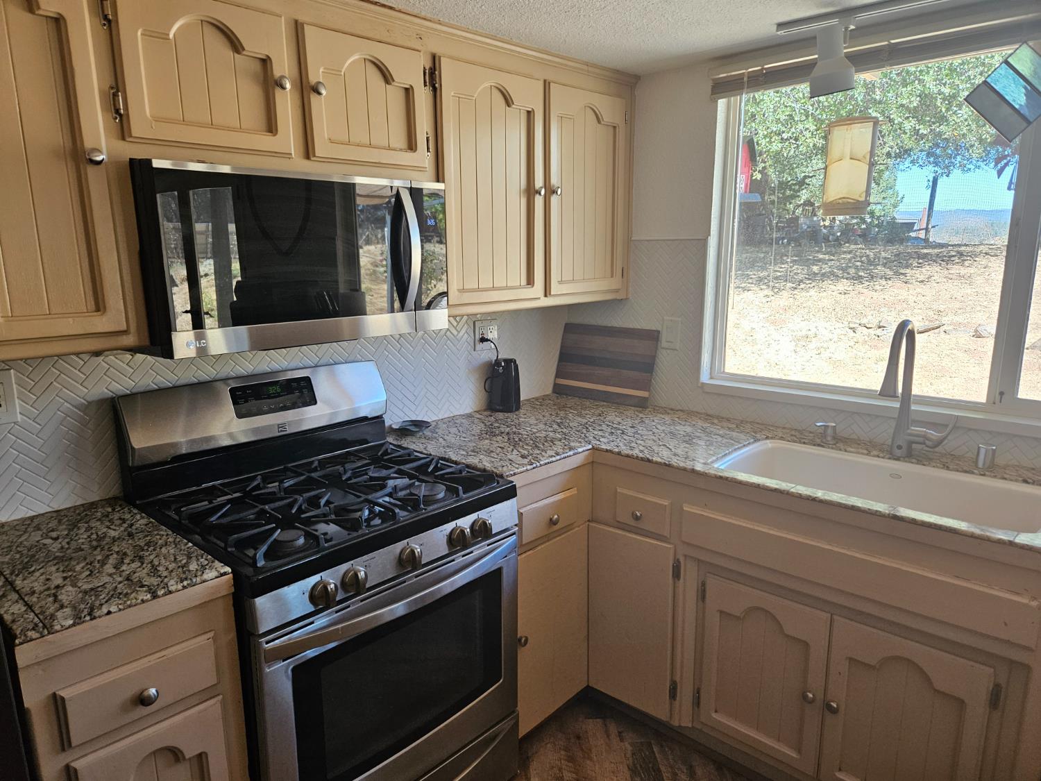 3080 Sand Ridge Road