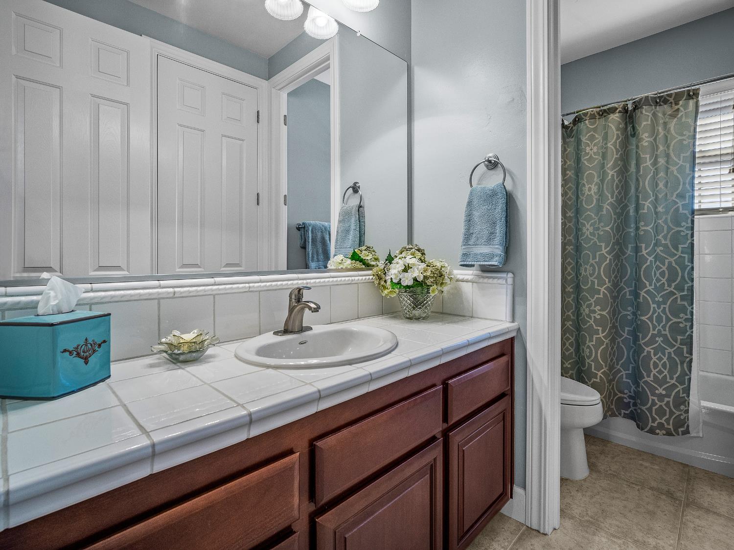 El Dorado Hills, California 95762, United States, 4 Bedrooms Bedrooms, ,4 BathroomsBathrooms,Residential,Active,190483