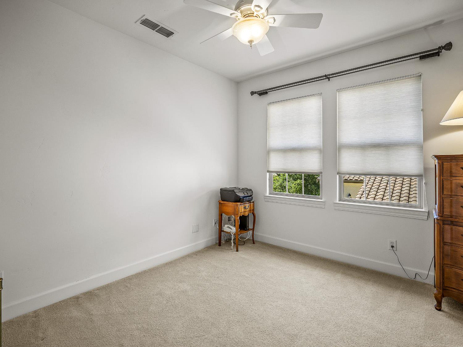 El Dorado Hills, California 95762, United States, 4 Bedrooms Bedrooms, ,4 BathroomsBathrooms,Residential,Active,190483