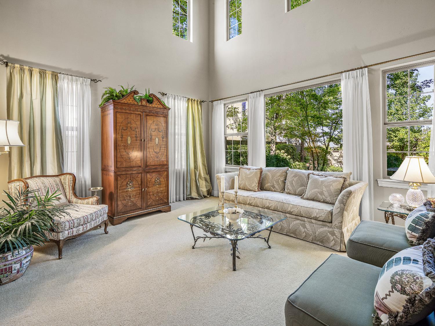 El Dorado Hills, California 95762, United States, 4 Bedrooms Bedrooms, ,4 BathroomsBathrooms,Residential,Active,190483